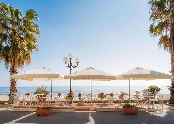 Hotel Tina Diano Marina