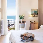 Hotel Tina 2*